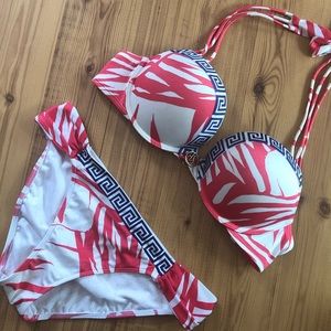 Victoria’s Secret Miraculous Bombshell Bikini